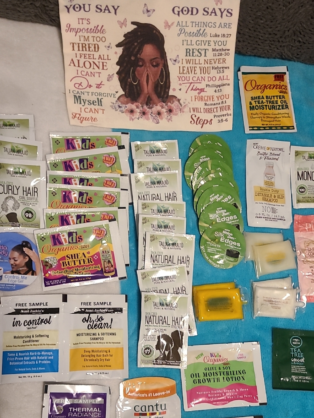 Sample Haircare Assortment - Green & White Packets